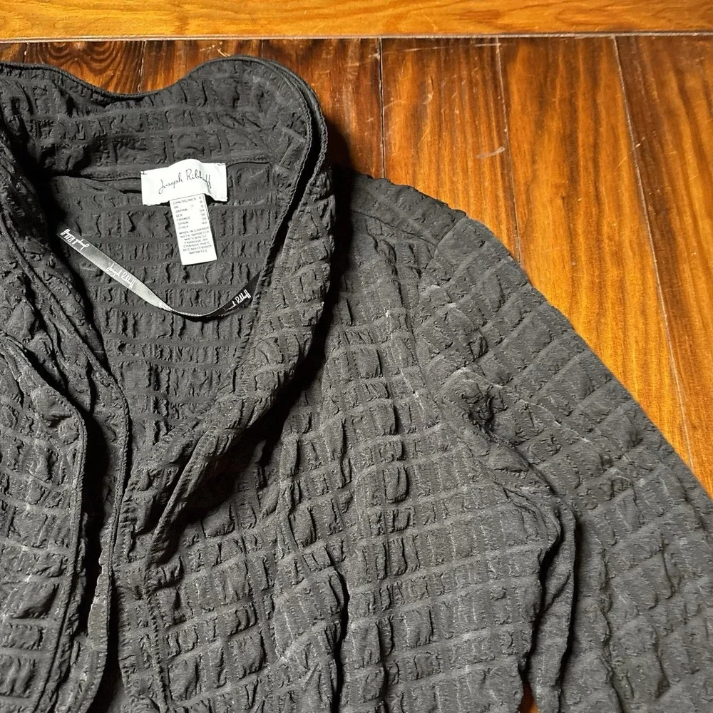 Joseph Ribkoff Bubble Woven Cropped Jacket Black Open Front Sz 6 A1673